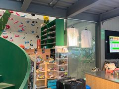 -绿壁虎攀岩基地(Tcar店)