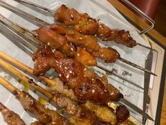 -喝丢一只鞋海鲜烧烤·海肠捞饭(市场店)