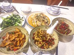 -湖南乡情湘菜馆(罗湖店)