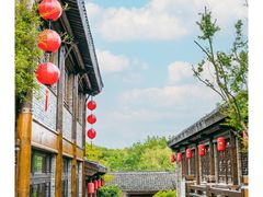 -茅山东方盐湖城景区