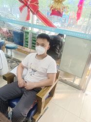 -阿兵荣辉美容理发有限公司