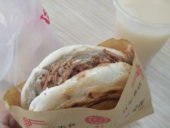 肥瘦肉夹馍-樊记腊汁肉(竹笆市总店)