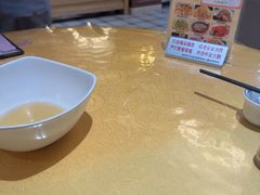 -鹏城人家海鲜酒家·23年老字号(较场尾店)