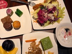 -三亚湾海居雅高铂尔曼度假酒店