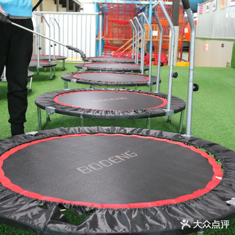 带孩子感受一飞冲天的感觉