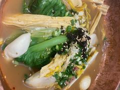 -成都你六姐·牛肉冒菜(城市集市合生汇店)