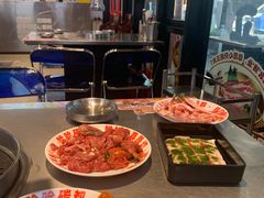 -哈哈碳都·牛肋条无限自助烤肉(台江万达店)
