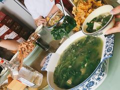 -虹海圣肉饼店家常菜馆