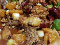 -俭寨大盘鸡·手抓肉·烧烤新疆菜(乌苏路店)