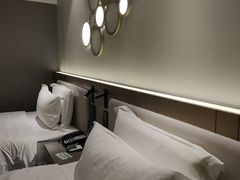 -桔子酒店(深圳东门湖贝地铁站店)