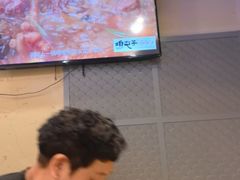 -咱屯子铁锅炖直营店(保利店)