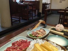 -四点金粥底火锅(沂州里店)