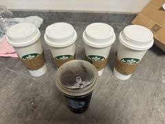 -星巴克(七宝领展广场1F店)