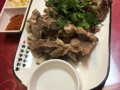 手抓羊肉-有家驴肉黄面(敦煌店)