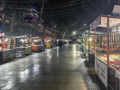 -布尔津河堤夜市