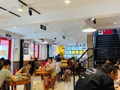 大堂-捷信牛奶甜品世家(五道口店)