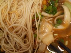 -老广州牛杂(深圳白石洲总店)