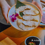 喂！还不来‼️姐妹👭喊你江景烤肉啦