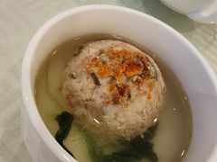 蟹粉狮子头-怡园饭店-餐厅(四望亭店)