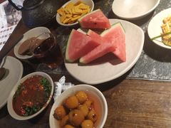 -老牌坊云南鱼豆花火锅(哈西万达店)