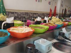 -美味自助旋转小火锅(天生路店)