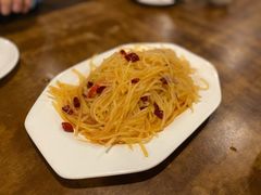 酸辣土豆丝-一楼食业·美食人家