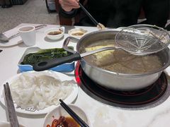 -八合里潮汕鲜牛肉火锅(上海汇智广场店)