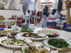 -小辣妹川味海鲜加工店(第一市场椰风巷店)