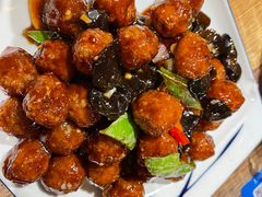 焦溜丸子-十六中酱肉·烧烤·京菜小馆(五方桥旗舰店)
