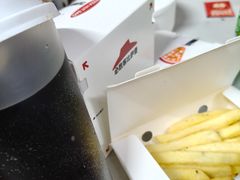 -必胜客(航洋国际店)