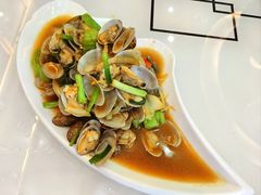 -覃记海鲜美食餐厅