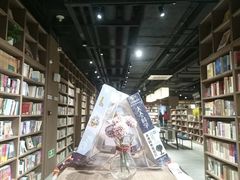 -漓江书院(三祺广场店)