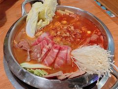 -肥肥虾庄·金牌油焖大虾(杨园滨江时代walk店)