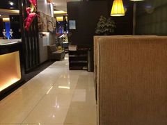 -必胜客(机场路店)