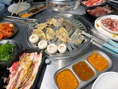 -炽城·烤肉名家(鸿达中央广场店)