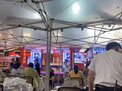-刘姐啤酒鱼民族演艺餐厅(西街总店)