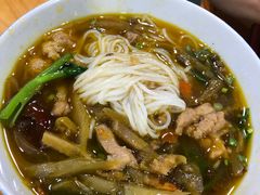 -越洋肖氏老米线(杨家坪店)