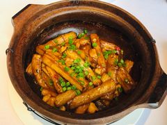咸鱼茄子煲-粤界(望京金辉店)