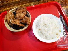 -万和春排骨砂锅米饭(湖北路店)