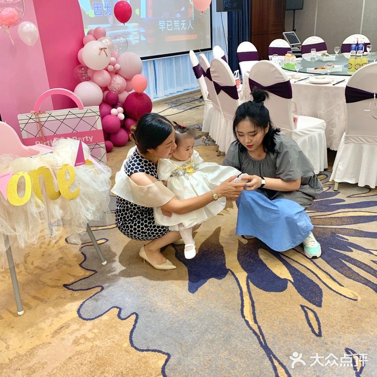 我想把全部的爱都给她 我的小可爱