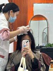 -岳灵生发养发馆