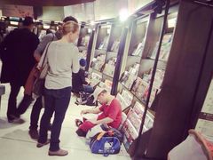 -诚品(信义店)