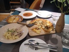 意大利传统车轮面-新贝乐意大利餐厅(苏州中心店)