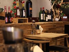 -Common Table · Brunch & Coffee