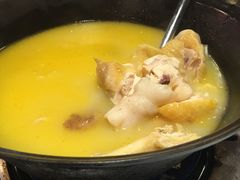 -鲜入围煮花胶鸡海鲜火锅