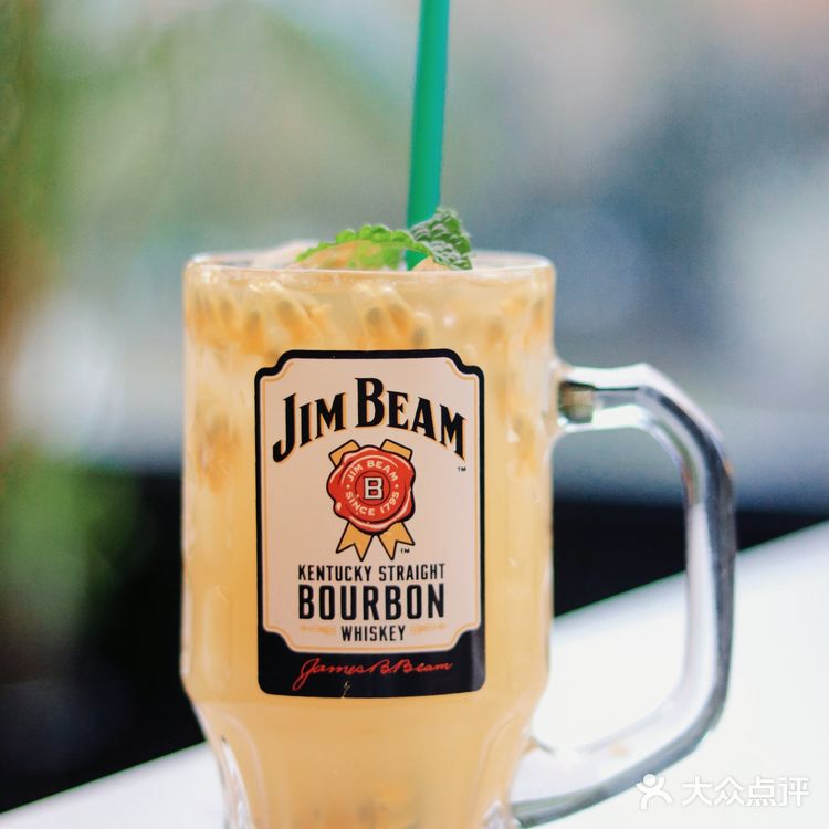 青岛偶然发现的小众西餐厅，舒适又好吃～