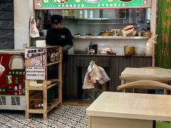 -何煲强·煲仔饭·啫啫煲顺德老字号(上下九店)