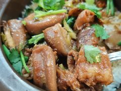 酸菜牛肠煲仔饭-其灵紫砂煲仔饭(富莲大厦店)
