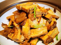-湘阅•威海海鲜•湖南味道(华宝店)
