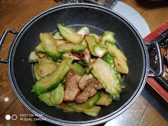 -黄泥岗·地道湖北菜(奥特莱斯店)